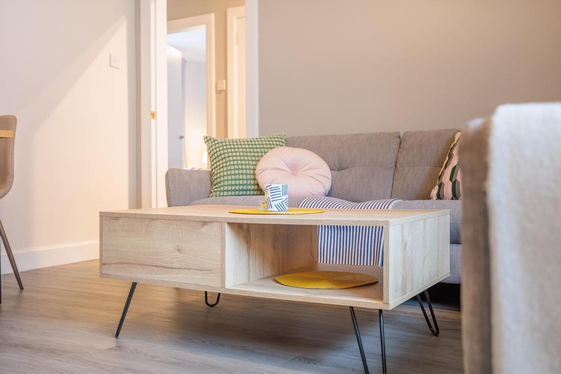 Apartamento Stylish Two Bedroom With Private Parking